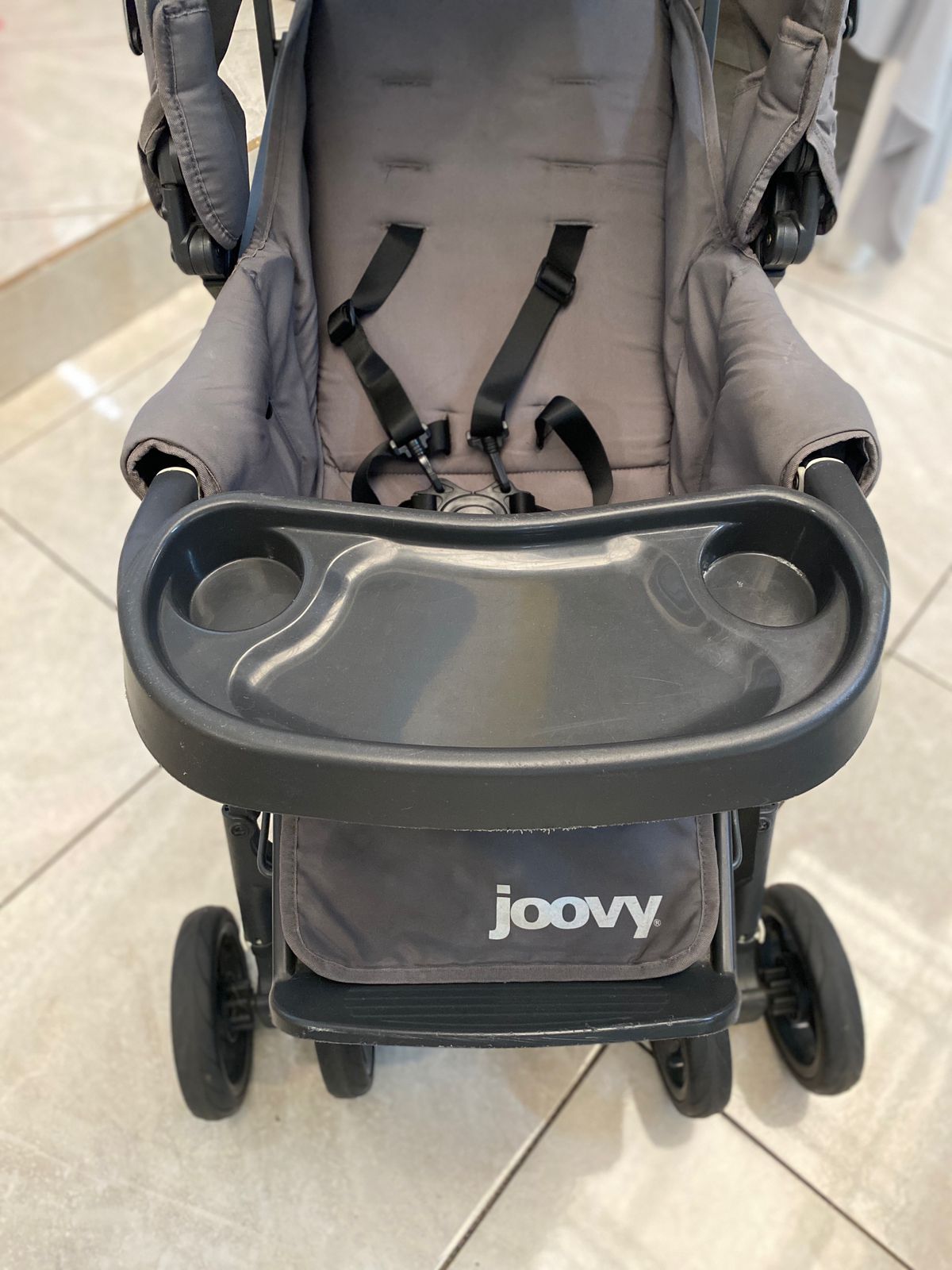 SEMINUEVO Carriola Joovy Gris / 4169.1